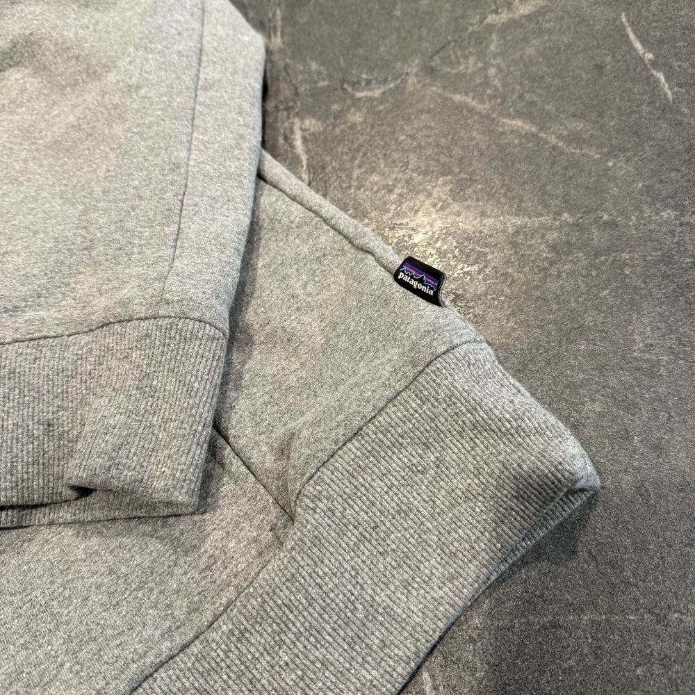 Patagonia recycled logo hoodie sweatshirt men’s true medium gray - Picture 5 of 6